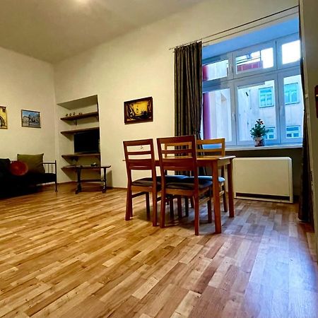 Apartamenty Krakowskie 1 لوبلين المظهر الخارجي الصورة