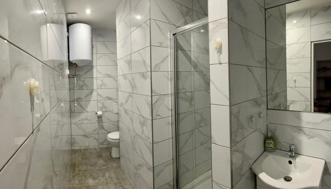 Apartamenty Krakowskie 1 لوبلين المظهر الخارجي الصورة